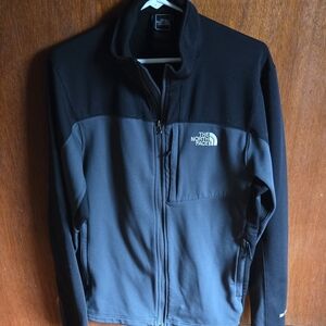 The North Face Men's Medium Dark Gray & Black Performance Jacket